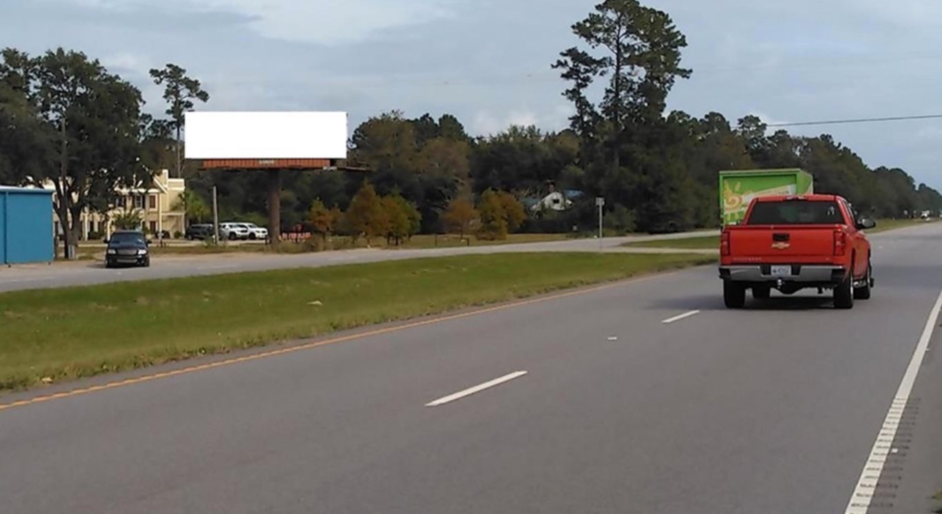 US HWY 17 S W/S 3.23 MI S/O SAMPIT RIVER Media