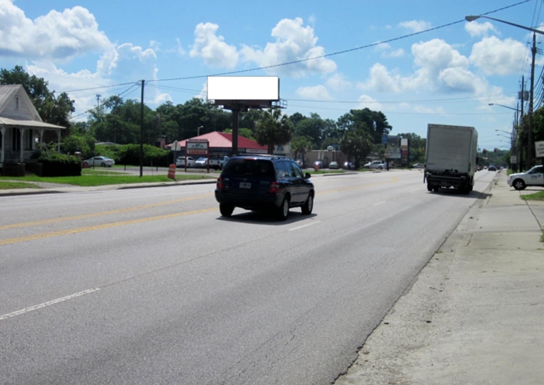 Location photo for Liberty St near Piggly Wiggly - Georgetown (Georgetown)