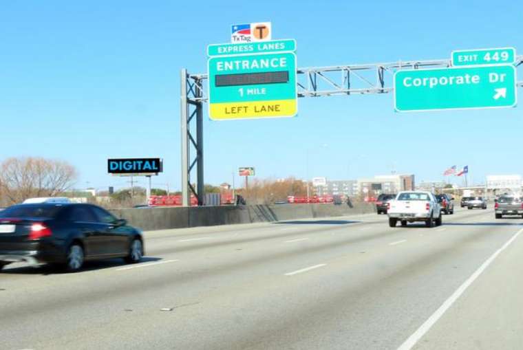 Location photo for S Stemmons Fwy near Glory Park | Parque la Gloria (Lewisville)