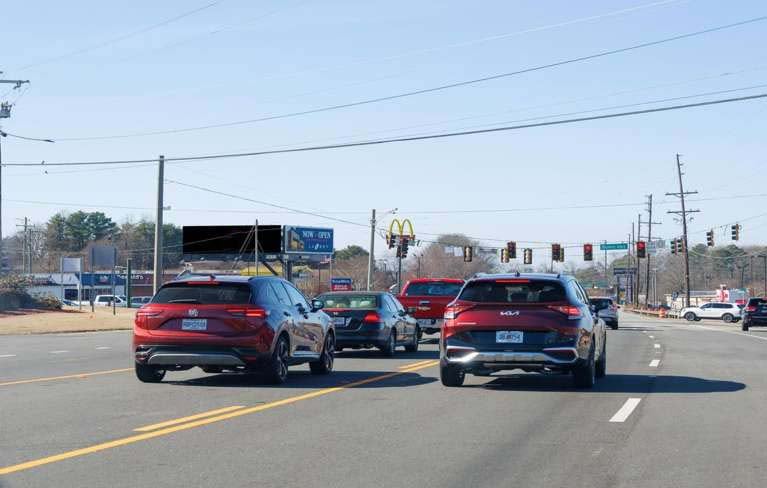 Hwy 9 (Atlanta Rd) 50 ft S/O Hwy 20 E/S F/N Media