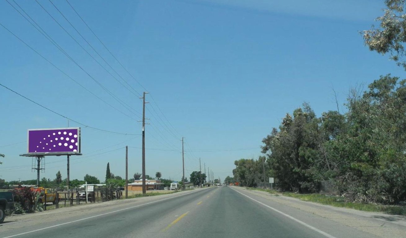 10th Street, south of Highway 198, targets nortbound traffic headed towards Hanford/Lemoore Media