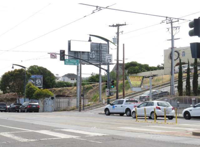 Location photo for 3rd St WS 10ft S/O Thornton F/N - 1