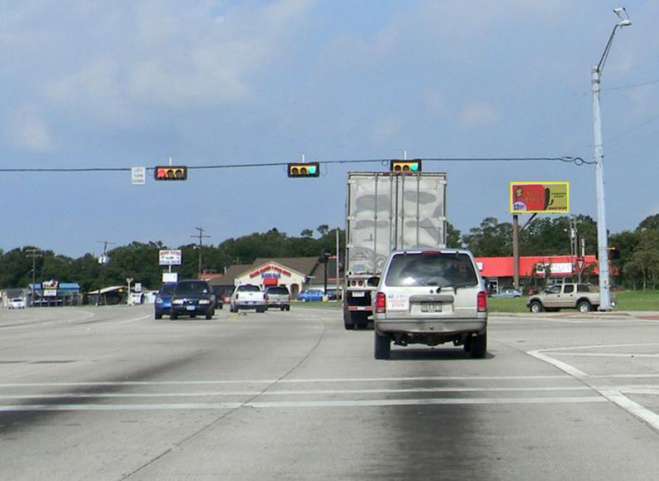 107 Strickland - HWY 87 W/O STRICKLAND DR. BTB N/S Media