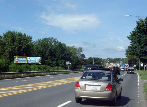 Location photo for Berkshire Ave near Berkshire Crossing (Pittsfield)