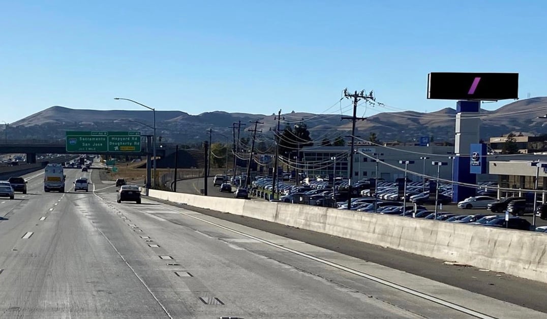 I-580 NL E/O Dougherty Rd F/E Media