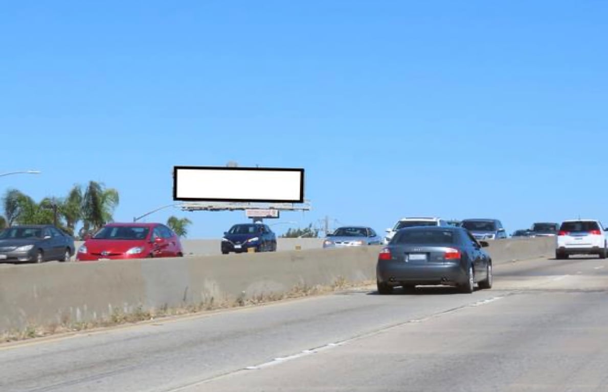 Location photo for E 9th St near Fruitvale Station Shopping Center, Fruitvale (Oakland)