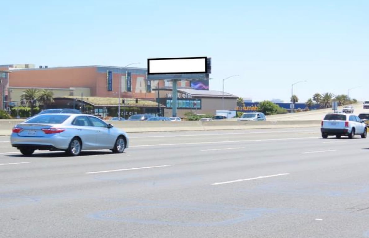 Location photo for Emeryville Shellmound Memorial (Emeryville)