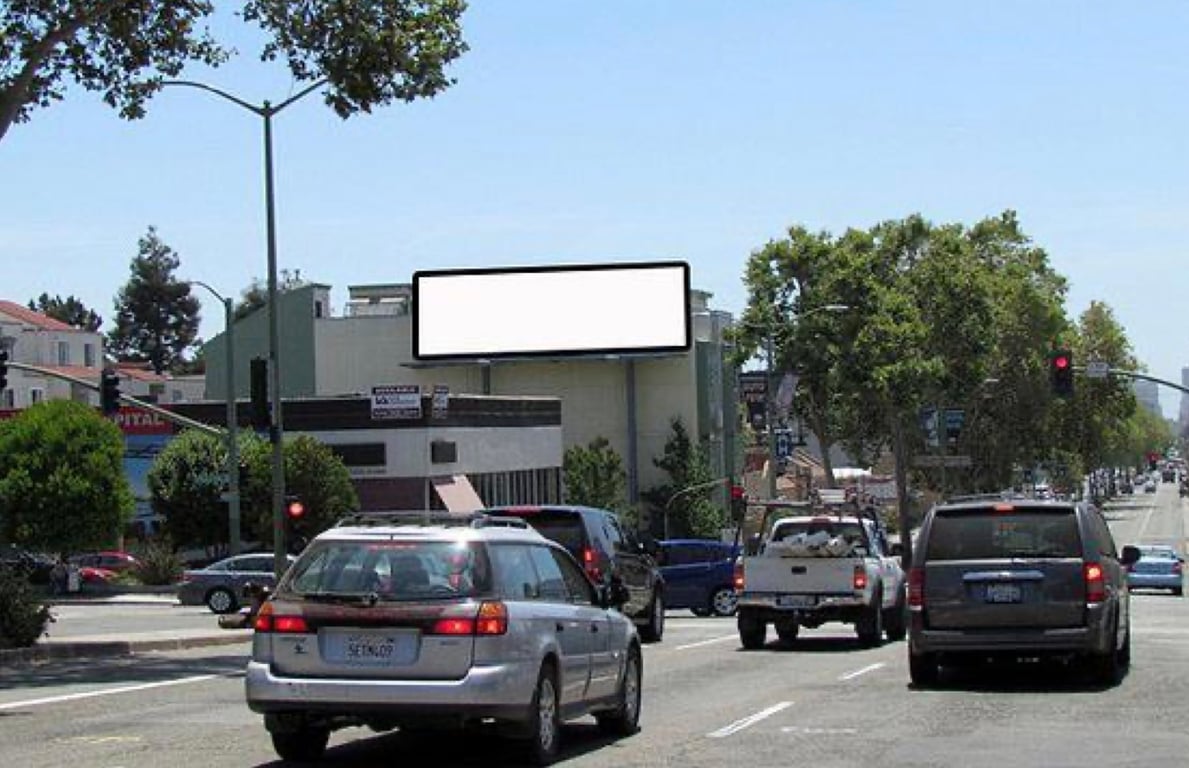 Location photo for Broadway near 51st St & Broadway, Piedmont Avenue (Oakland)