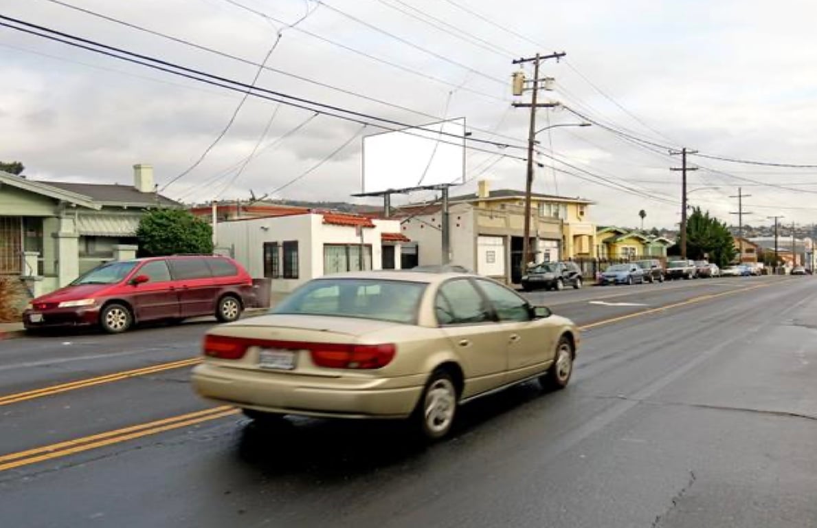 Location photo for Foothill Blvd near Foothill Blvd & 55th Av, Maxwell Park (Oakland)
