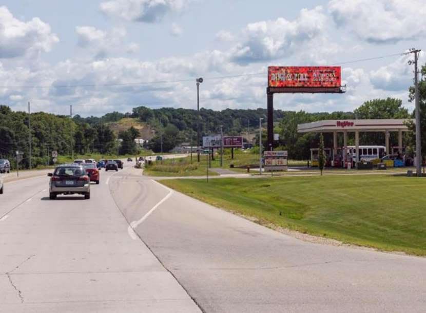 37th St 0.3 mi W/O West River Prkwy SS F/W Media