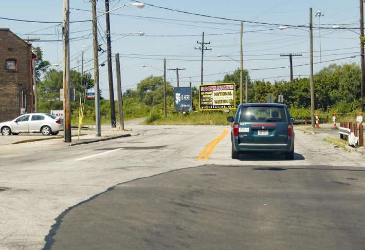 Location photo for St Clair Ave. near E 222nd St & St. Clair Av (Euclid)