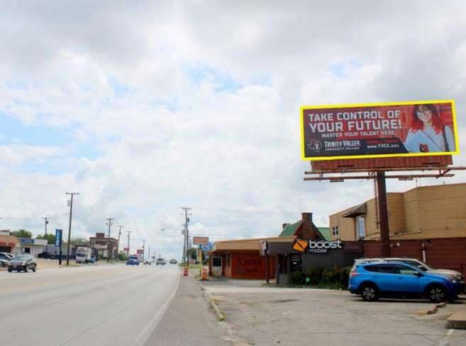 HWY 80 @ 811W. MOORE RD., S/S Media