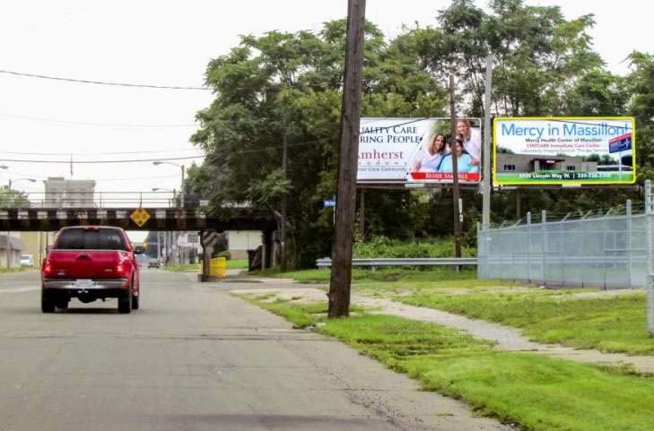 SR 241 Erie St S ES 40ft N/O Wetmore Av F/S - 2 Media