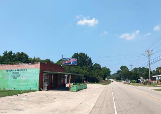 W/S 1716 BLACK CREEK RD.S/O MARY ELLA ST Media