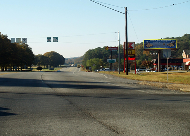 W/S HWY 27 @ HARDEE'S N/F OUT Media