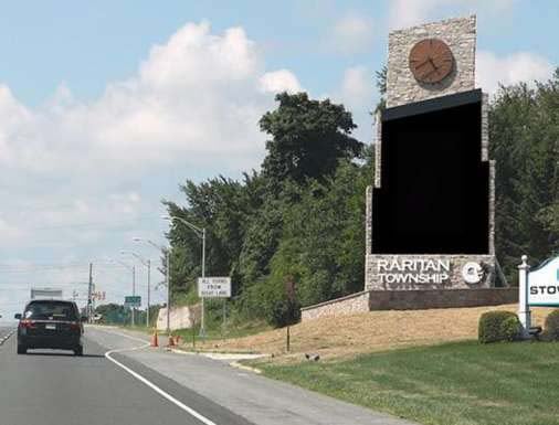 Rt 202 1100 ft N/O Case Blvd W/S F/NE Media