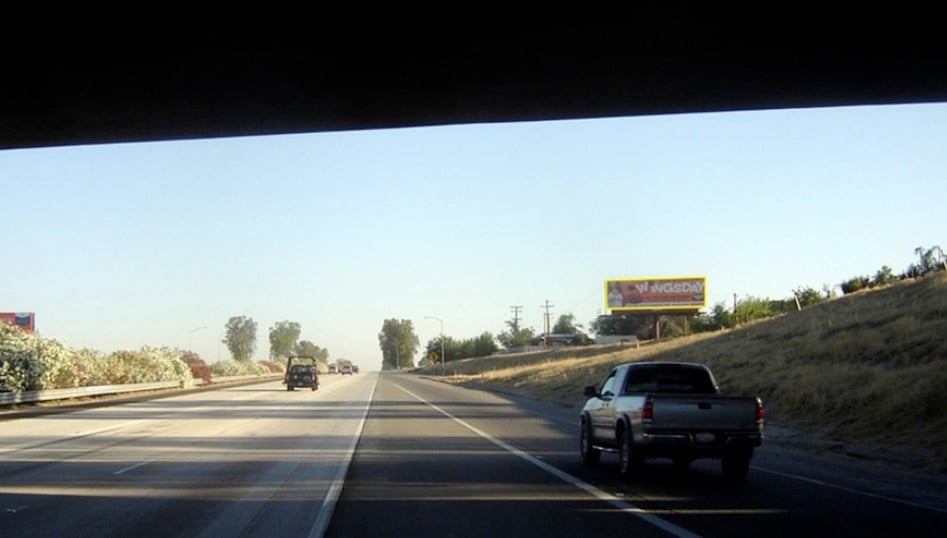 EL HWY 99 700' N/O HWY 119 Media