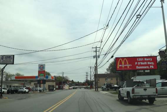 Green Ridge St 0.2 mi W/O Dickson Ave SS Media