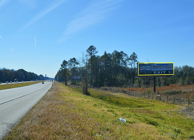 W/S I-95 500FT. S/O EXIT 3 Media