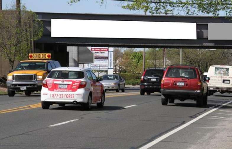 Location photo for E Old Country Rd near DaVita Oyster Bay At Home (Hicksville)