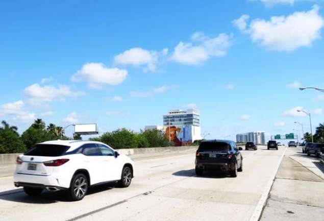 Location photo for SW 4th Ave near Calle Ocho Plaza, Little Havana (Miami)