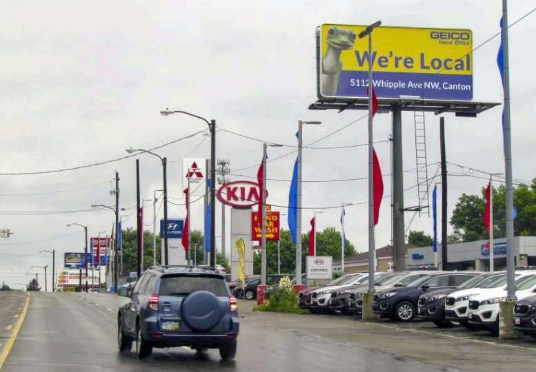 Location photo for Lincoln Way E near Lincoln Way E and Harding Ave (Massillon)