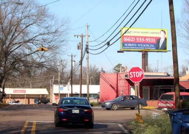 E/S Hwy 7 1.5 mi N/O I22 S/F Media