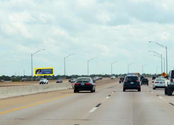 5401 S HWY 169 60' W/O 105TH E AVE Media