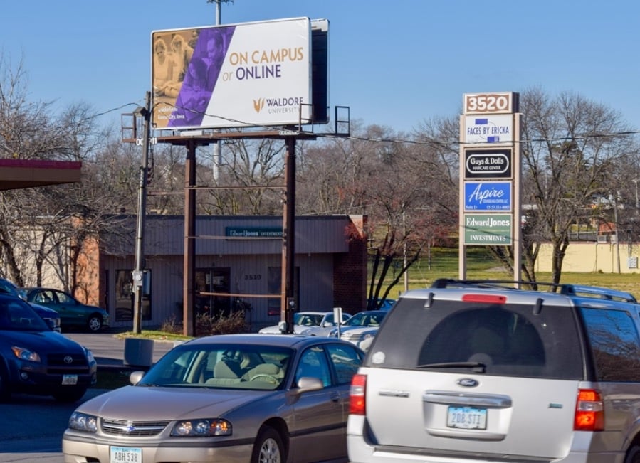 Beaver Dr WS 100ft S/O Euclid Av F/S - 1 Media