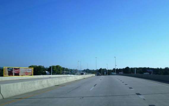 N MEM PKWY WL 100' N/O SPARKMAN DR FS Media