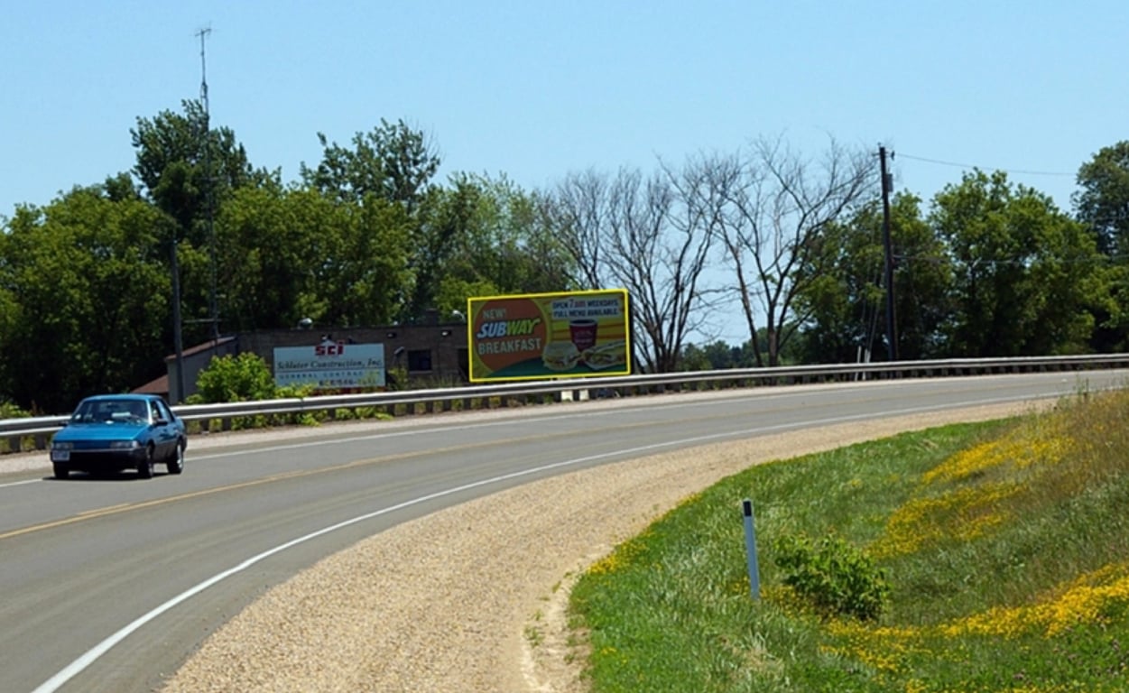 HWY 33 NL 400' W/O LAVALLE ST Media