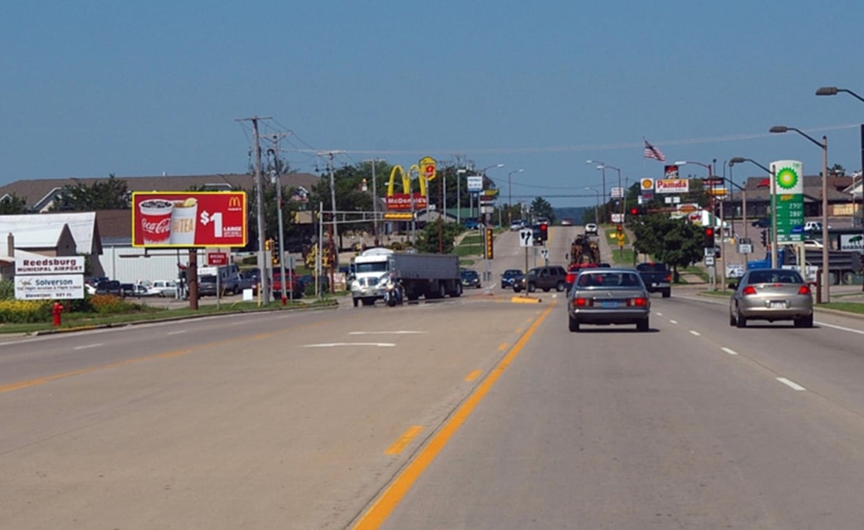 HWY 33 SL 600' E/O KING STREET Media