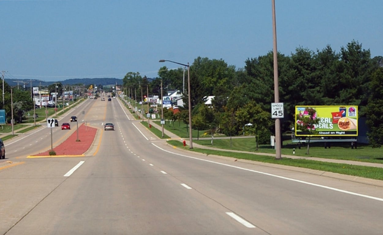 HWY 33 NL 600 FT W/O GOLF COURSE Media