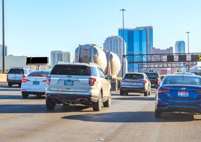 E/L I15 S/O Charleston Blvd F/N Media