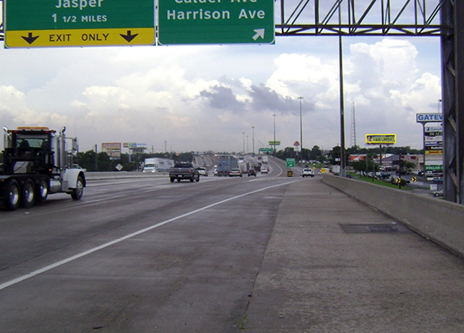 I-10 N/O FANNIN BTB E/S Media