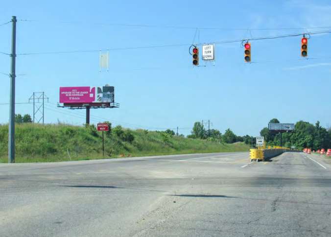 841 I-69 S 500 ft S/O Banta Rd ES Media