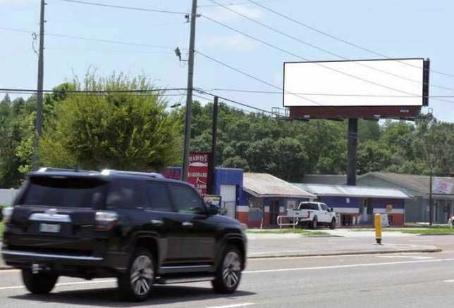 Location photo for Land O' Lakes Blvd near Pasco County Government Parks (Land O' Lakes)