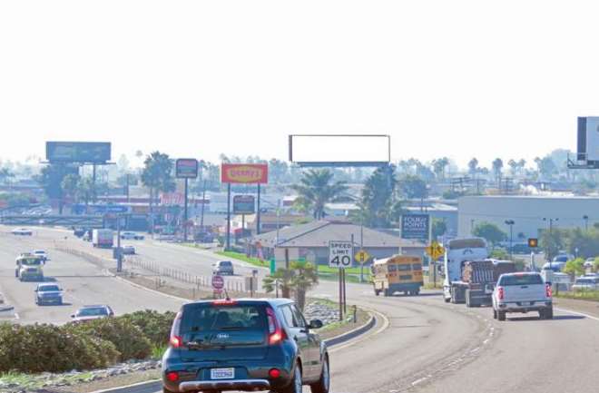 Location photo for Rosecrans St near Rosecrans Plaza, Midway District (San Diego)