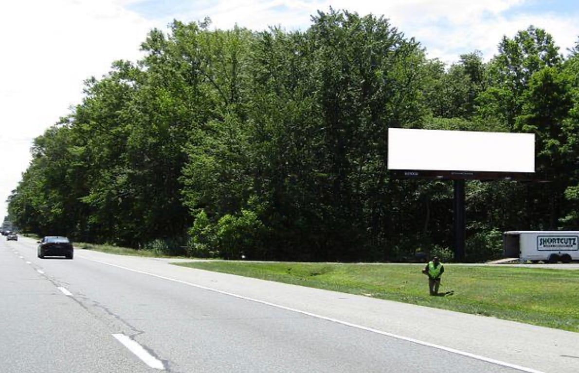 Location photo for S Dupont Hwy near Polytech at Walnut Shade Rd, Camden Wyoming (Kent County)