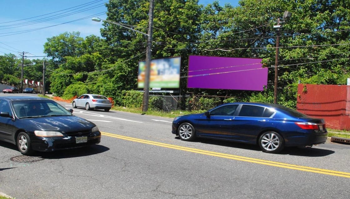 Location photo for Arlington Ave near Felton Field, Ampere North (Bloomfield)