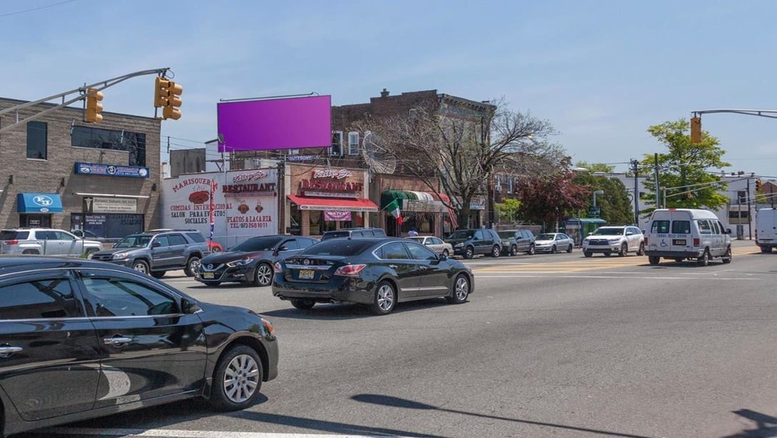 Location photo for Bloomfield Ave near Silver Lake Hospital, Upper Roseville (Newark)
