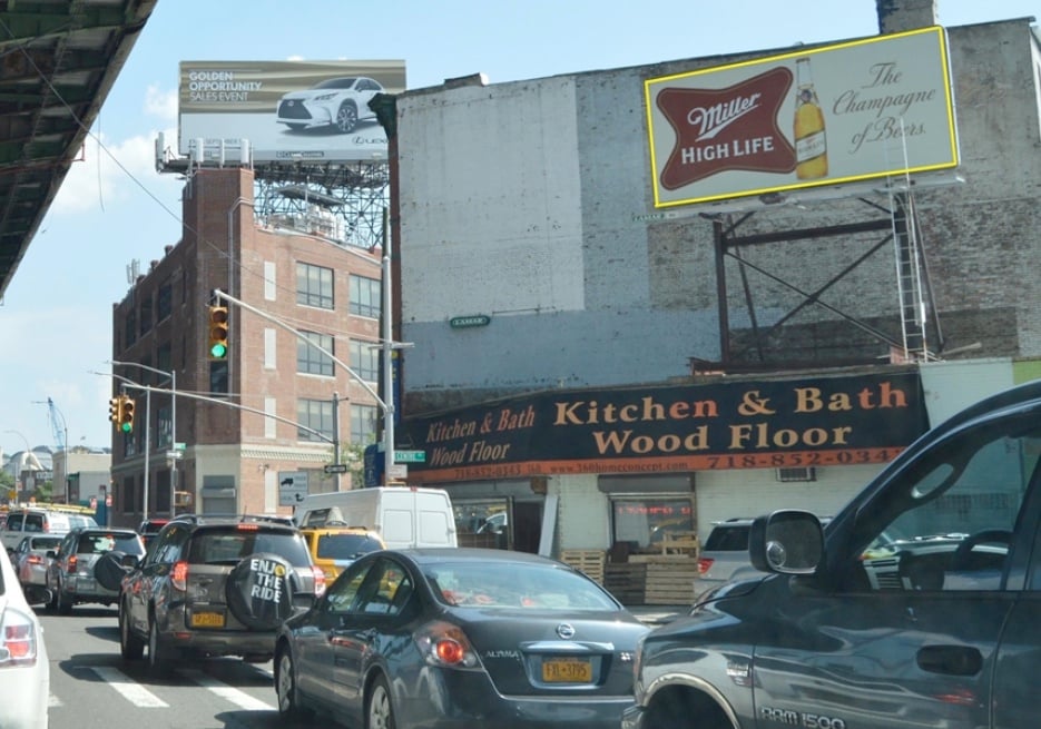 Location photo for HAMILTON AVENUE WL 5F N OF CENTRE STREET