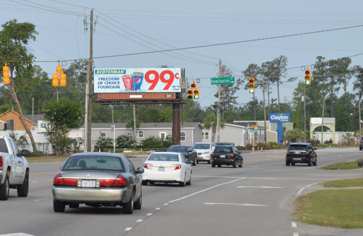 Location photo for Oleander Dr near Oleander Dr EB at Hawthorne Dr (Wilmington)