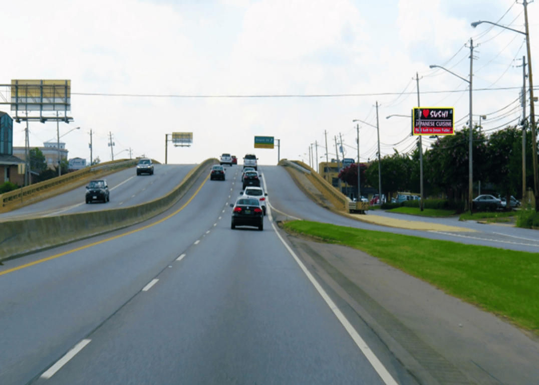 MEM PKWY WL .5 MI S/O DRAKE AVE FN Media