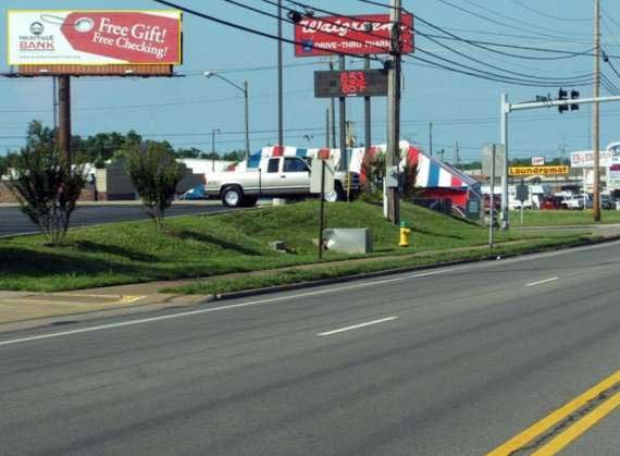 E/S 2111 WILMA RUDOLPH BLVD @ TRENTON IB Media