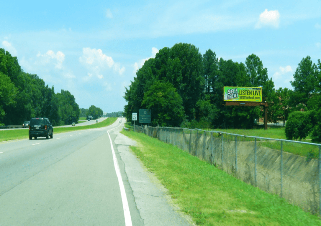 Location photo for University Dr near Apollo Park (Huntsville)