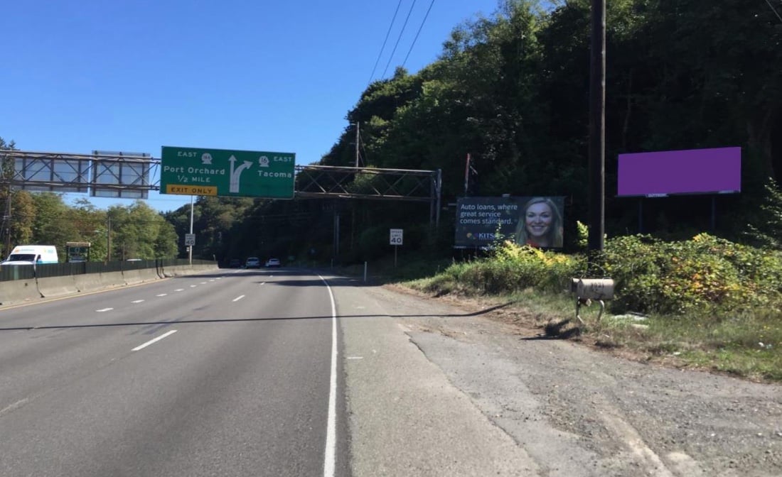 S/L HWY 16 .5 MI E/O HWY 3 JCT W F/W Media