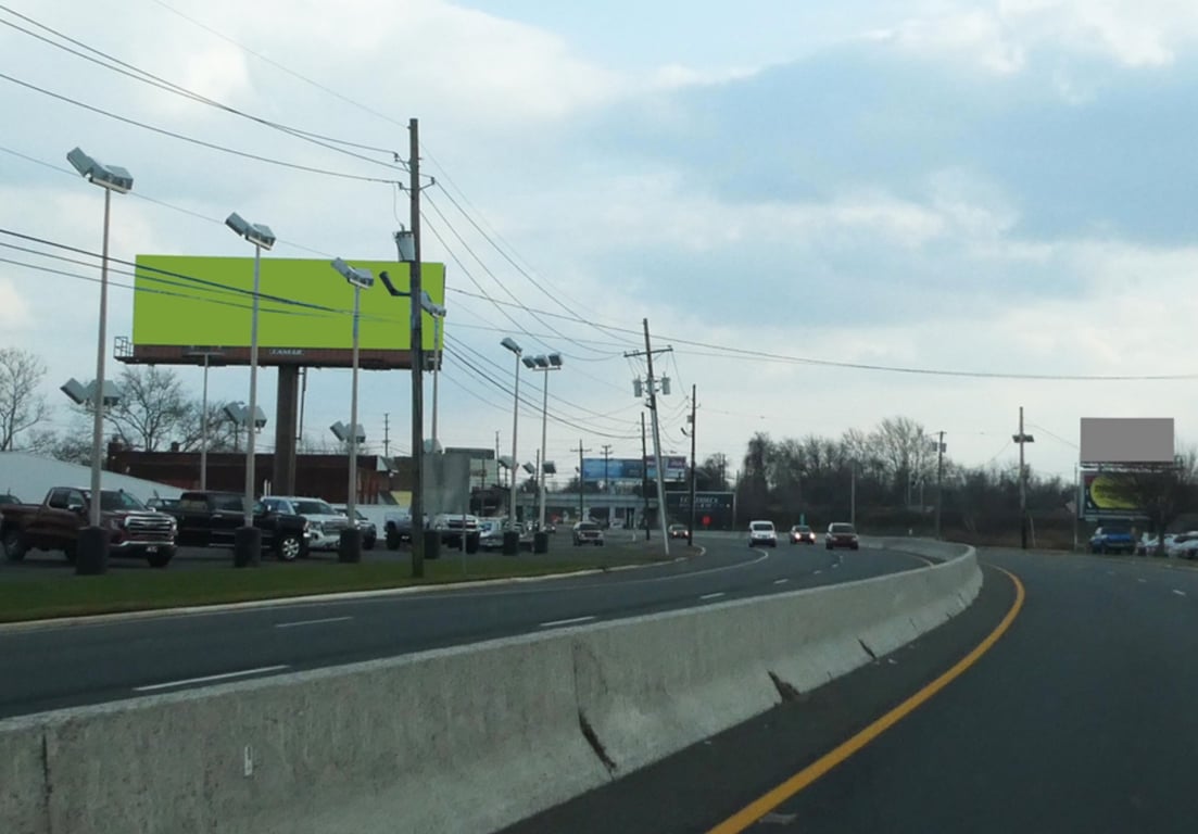 Location photo for Penn Central Railroad near Broad St at Market St# (Palmyra)