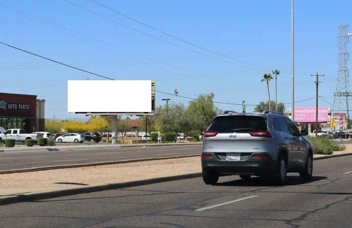 Main St 1500 ft E/O Val Vista Dr (10X30) S/S F/E Media