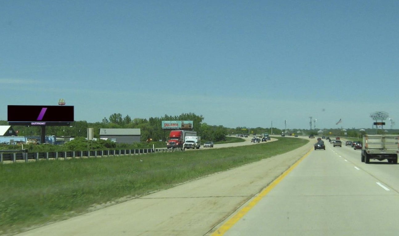 Location photo for W River Dr NE near Dwight Lydell, West River (Comstock Park)